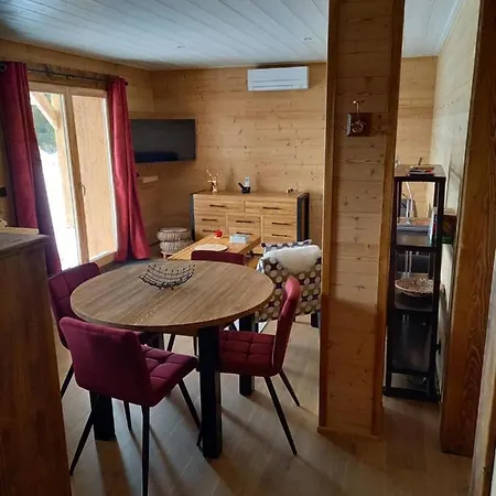 Eco-Logis Des Cabris Apartment Font-Romeu-Odeillo-Via Exterior photo